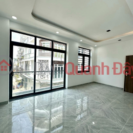 Fully furnished, beautiful new 4 floors, 4 bedrooms, 59m2, sleeping car in the house, Huong Lo 2 price 6 billion _0
