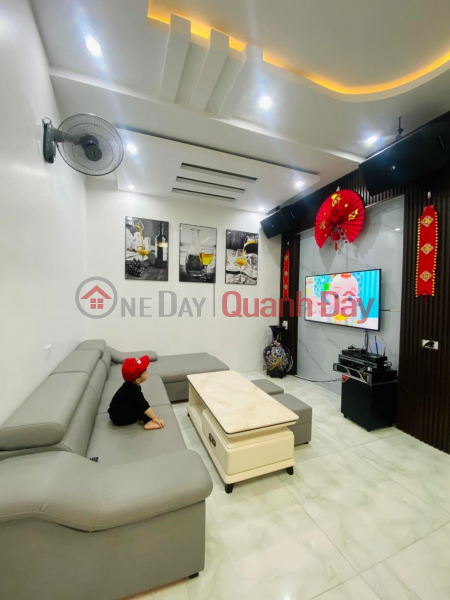 Property Search Vietnam | OneDay | Residential, Sales Listings | Selling Dan Lap townhouse - Cho Hang, 50m2 4 floors, parking at the door PRICE 2.68 billion VND