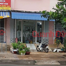 Need money to sell cheaply Ground floor apartment Front of internal road in district 8 _0