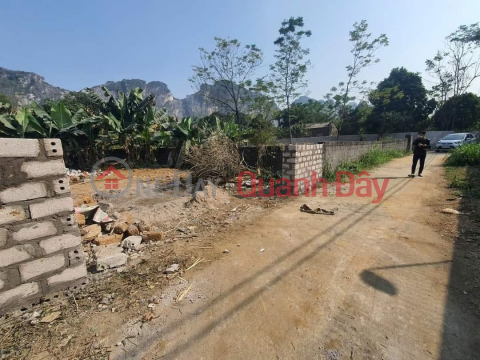 The owner needs to sell a plot of land with an area of 150 m2 in Dong Ke Tran, Phu Chuong My, Hanoi, 2km from the national highway. _0