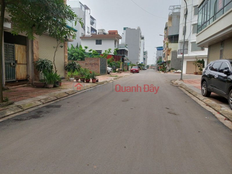 NGOC THUY resettlement - PLOT DIVISION - BUSINESS - SIDEWALK - AVOIDING CARS - 2 AIR - POTENTIAL. Sales Listings