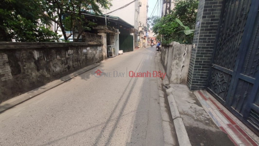 NGOC THUY HOUSE, WIDE FRONT - PINE LANE NEAR 30M ROAD - AVOID CARS, ENTER THE HOUSE - BUSINESS - OFFICE - Sales Listings