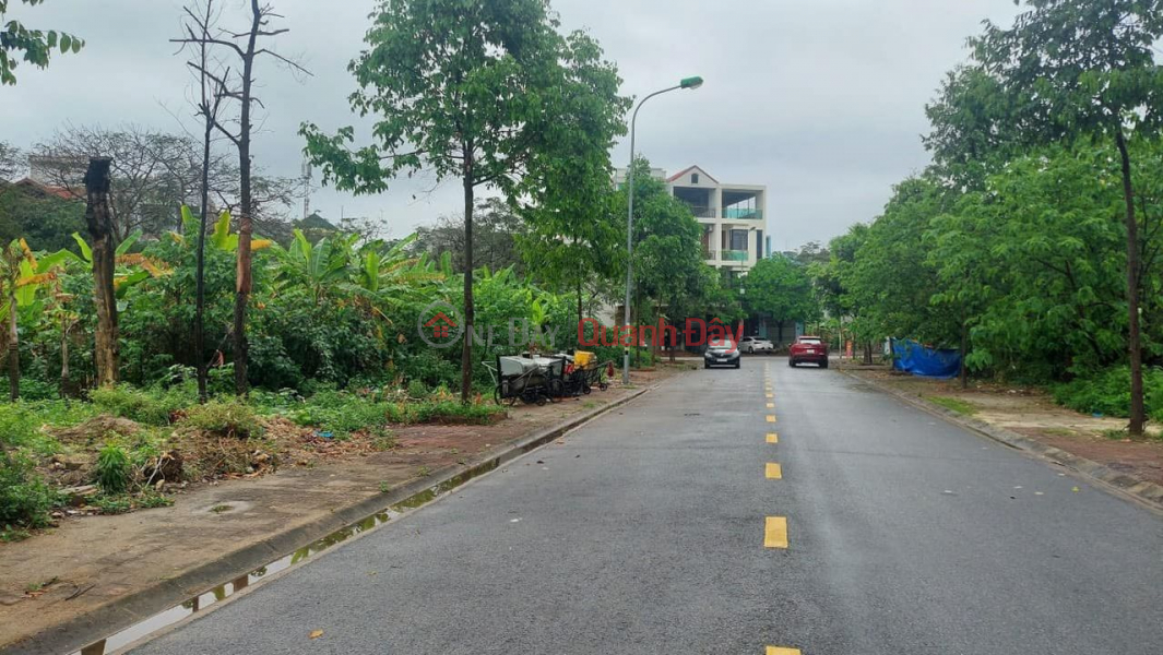 Property Search Vietnam | OneDay | , Sales Listings, Selling Land Lot looking at Peach Garden and Looking at Parking Lot Hoang Van Thu through to Luong Ngoc Quyen