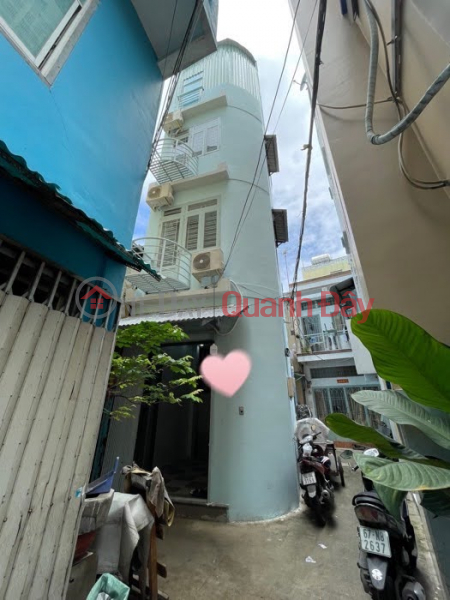 Super hot! Urgent sale of house Ly Thai To, 3\\/2 street near District 10 Children's Hospital. Sales Listings