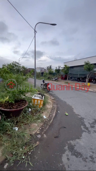 đ 5.5 Billion INVESTMENT IS PROFITABLE - OWNER SELLING LAND PLOT WITH FRONTAGE IN WARD 1, KIEN TUONG TOWN, LONG AN PROVINCE