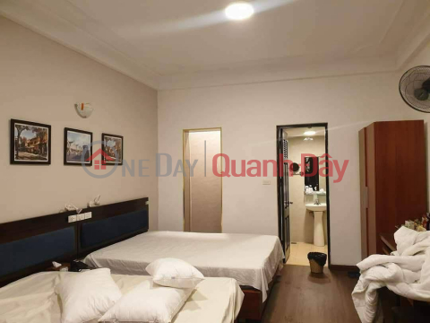 Hotel for sale on Lan Ong street, 151m2, 7 floors, 5m frontage, 151 billion, cash flow 3.3 billion\/year _0
