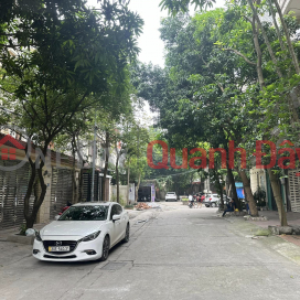 Deep discount, Hoang Quoc Viet, cars avoid, sidewalk, 105m2 x 5 floors, 5m frontage, slightly over 25 billion _0