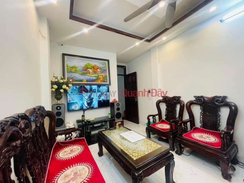 Front House on Chua Quynh Street, HBT, 30m2, 5 floors, MT 4.1m, KD, Furnished, Only 8.9 Billion, Contact: 0977097287 Sales Listings
