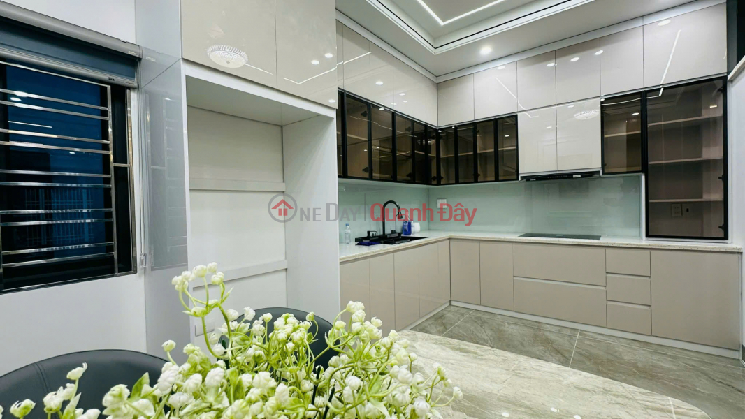 đ 3,85 tỷ Tặng full nội thất - Nhà 3 tầng đẹp ngay bể bơi Quỳnh Hoàng, Nam Sơn, An Dương - Chỉ 3,85 tỷ