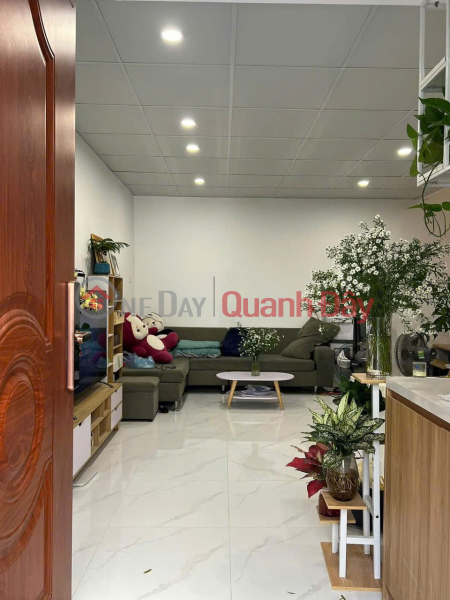 RARE LE LOI QUANG TRUNG 35M BEAUTIFUL HOUSE RIGHT THREE STEPS TO THE STREET Price: 5.9 billion LH0817606560 Sales Listings