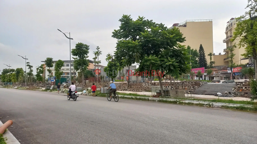 Rare, selling beautiful land, 40m street, Ngoc Thuy 64.4 m2, 5m frontage, slightly 10 billion. Long Bien, Vietnam Sales | đ 15 Billion