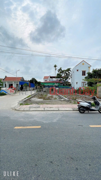 đ 2.29 Billion 2.2x BILLION - Corner lot 134.8m² Xuan La Thanh Son center, opposite the auction area ZALO 0567 222 555