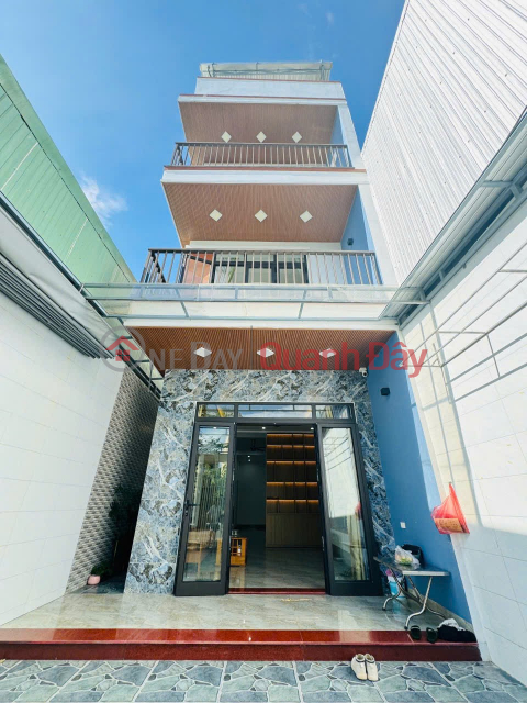 BEAUTIFUL HOUSE - GOOD PRICE - Need to Sell Quickly 4-Storey House with Frontage on 7.5m Street, Dinh Duc Thien. _0