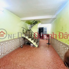Siêu hiếm, cho thuê nhà nguyên căn tại phố Đại Từ, 35m2 x 3 tầng, 3 ngủ, 8.5 triệu _0
