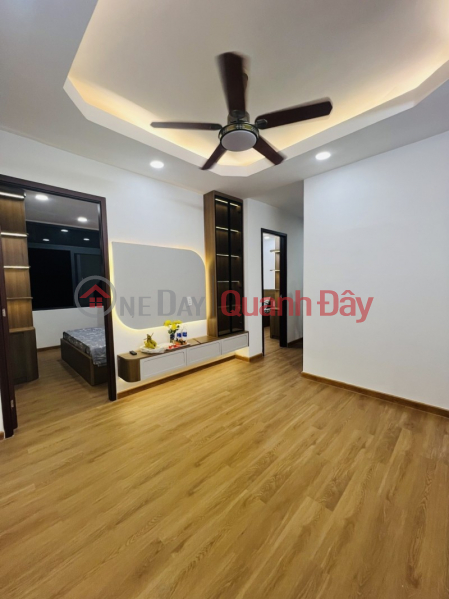 (100% genuine listing) 45m2 apartment with 2 bedrooms at Mieu Noi Apartment Building - 54A Vu Huy Tan - Interior furnishings worth 250 million VND. Sales Listings