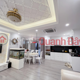Beautiful shimmering apartment 137 Nguyen Ngoc Vu, 80m2, super VIP furniture, 3.15 billion VND _0