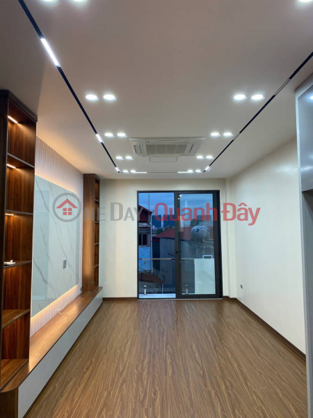 Property Search Vietnam | OneDay | Residential Sales Listings, NEW HOUSE - BEAUTIFUL, THROUGH ALLEY, CARS, CARS PARKING AT THE DOOR, 44 SQUARE METERS, 6 FLOORS, FRONTAGE 3.5M, 9.8 BILLION - LONG BIEN.