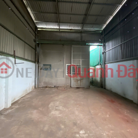 Chính chủ bán nhà xưởng sẵn điện 3 pha, đường xe tải, giá hơn 20tr/m2 _0