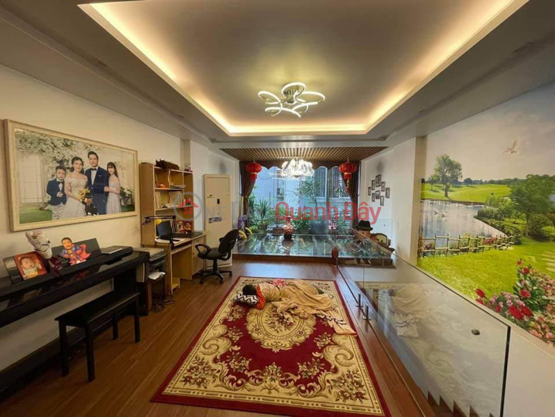 Villa for sale 106m2 Nghi Tam street, Tay Ho Elevator Import European furniture Cars 10m 19.9 Billion Sales Listings