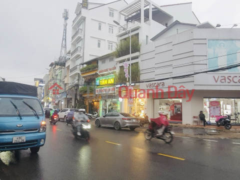 2-FRONT CORNER BUSINESS PLACE FOR RENT IN CITY. DA LAT _0