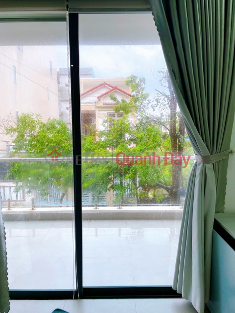 5 storey apartment building for sale in Ngu Hanh Son district 500m to Son Thuy beach _0