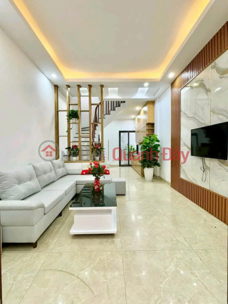 VIP HOÀNG MAI- NHÀ ĐẸP - GẦN Ô TÔ- Ở SƯỚNG- BAY NHANH, Việt Nam Bán đ 6,6 tỷ