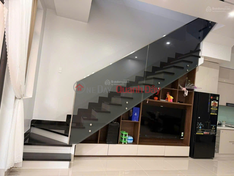 Apartment for sale on Nguyen Duc Thieu street, 7.55 billion VND, 104m2, 2 bedrooms, 3 bathrooms, a great deal! Sales Listings