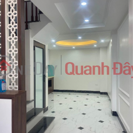 35m available, 5 floors, corner plot of Tu Hoang, Nhon, Nam Tu Liem, crowded students. Contact 0916731784 _0