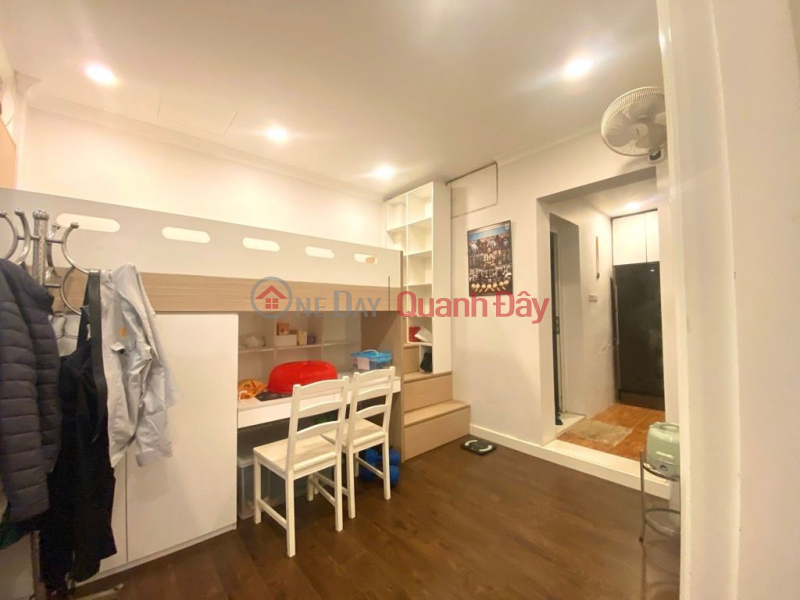 Beautiful apartment for sale at alley 28 Xuan La, corner plot, 64m2, 3 bedrooms, 1 bathroom, price 6.55 billion VND. Vietnam, Sales đ 6.55 Billion