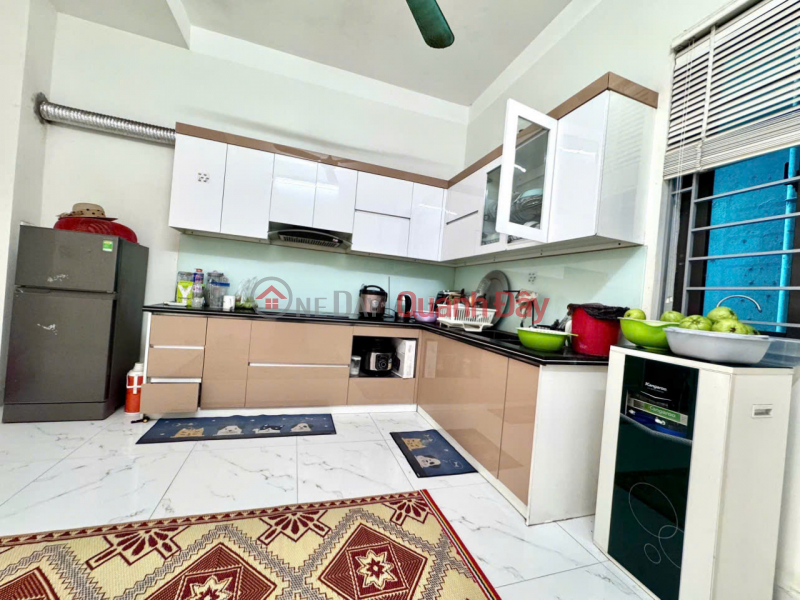 đ 6,8 tỷ | Chính chủ ban nhà Đông Mỹ, Thanh Trì - 50m2 - 4 tầng - ngay cạnh sân bóng - ngõ ô tô tránh xe máy