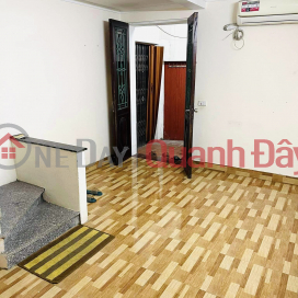 RARE HOUSE FOR SALE BA DINH NGHI DUNG 32M2 4T 4MT FOR ONLY 2.6 BILLION HOUSE NEAR THE STREET _0