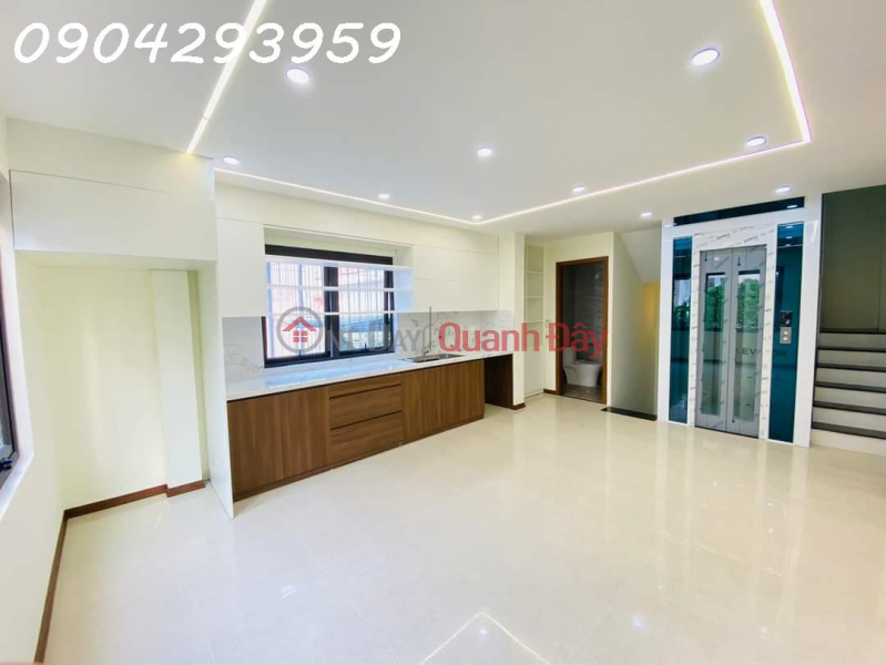 Selling Hoang Dao Thanh house 6 floors Elevator, next to CAR, 42m2, asking price 6.3 billion VND Sales Listings