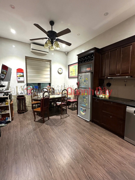 House for sale in Vong Thi, Tay Ho, corner lot, car, 88m2, 3 floors, frontage 8.2m, only 20.9 billion | Vietnam Sales đ 20.9 Billion