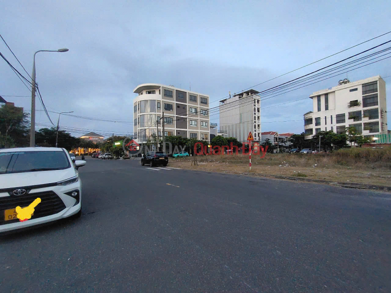 Rare investment opportunity – Corner lot with 3 frontages on My Khe 8, close to My Khe beach, only 16.7 billion Sales Listings