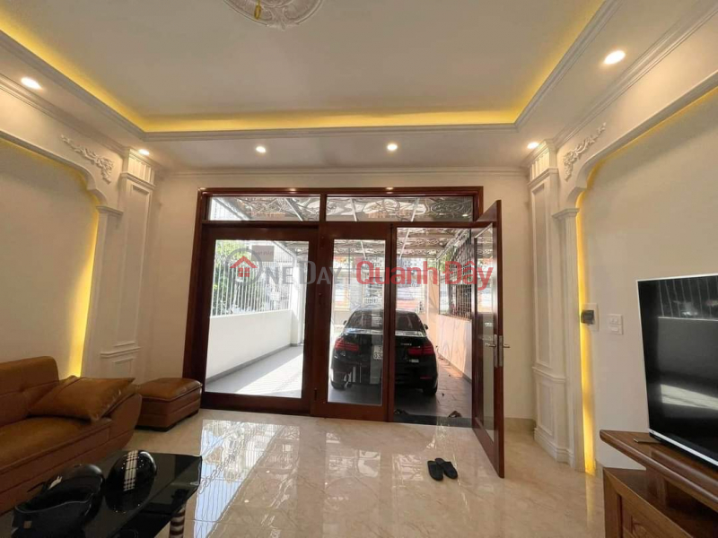 Property Search Vietnam | OneDay | Nhà ở Niêm yết cho thuê, CHO THUÊ NHÀ NGUYÊN CĂN NGUYỄN VĂN CỪ, LONG BIÊN 100m2 * 4 ngủ * ô tô đỗ cửa