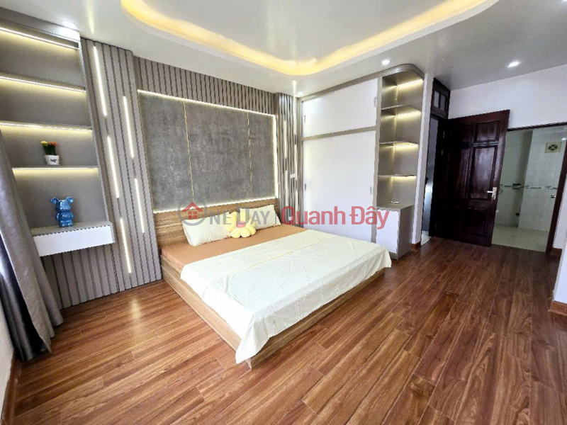 Thanh Xuan townhouse in shallow alley, too close to car, free furniture as picture, reasonable price. 6.6 billion | Vietnam, Sales | đ 6.6 Billion