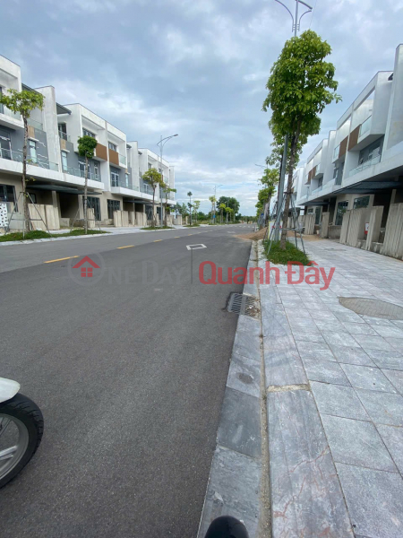 đ 7.9 Billion | Townhouse for sale in TOPAZ CITY Hoang Quoc Viet, An Dong, Diamond Location in the Heart of Hue City.