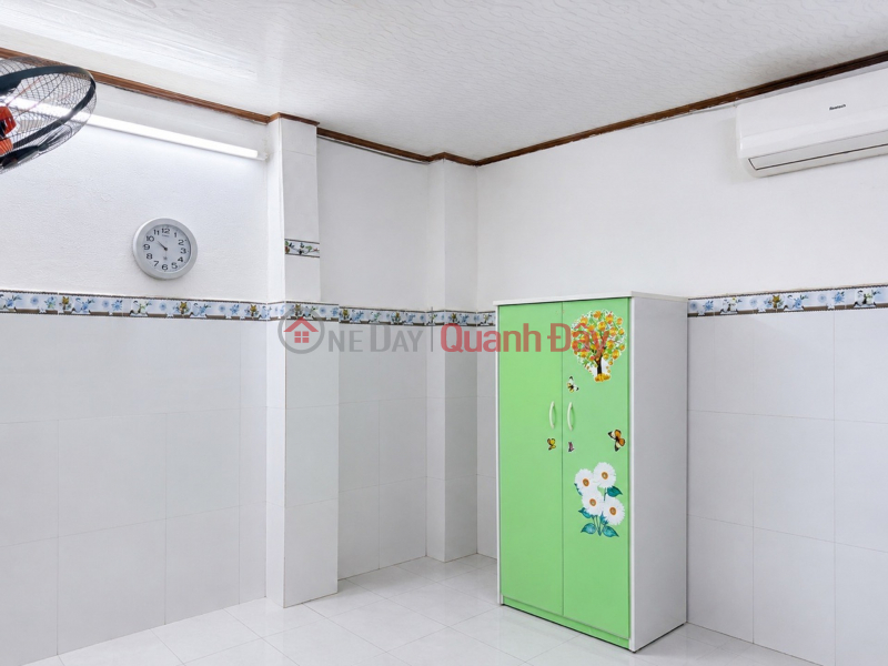 Reduced to 4.2 billion VND (negotiable),house 58m2, XVNT Binh Thanh, alley connecting to D2. Sales Listings