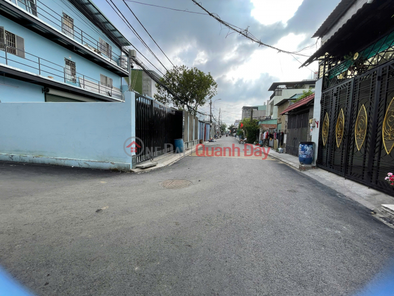 đ 1.75 Billion, Owner sells house with 4m wide car road, next to Binh Phuoc intersection