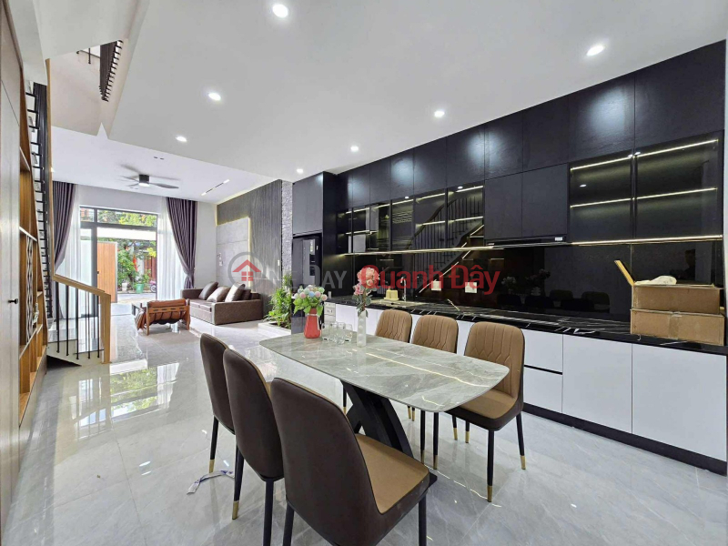 Property Search Vietnam | OneDay | Nhà ở Niêm yết bán Nhà 3 Tầng Hiện Đại Hòa Xuân – Full Nội Thất Cao Cấp, Giá 8.1 Tỷ