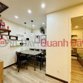 HÀNG NÓNG - Bán gấp căn hộ 2 ngủ giá chỉ 6.3 tỷ tại chung cư Seasons Avenue _0