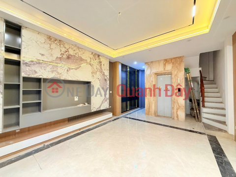 Cực hiếm! Bán nhà phố Nguyễn Đình Chiểu, 42m2, 5 tầng thang máy, mặt tiền 4.3m, 14.8 tỷ, ngõ rộng _0