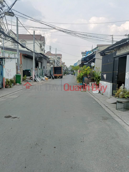 BINH TAN DISTRICT HOUSE - JAP TAN PHU - LE VAN QUUI - THROUGH TRUCK - 56M2 - ONLY 2.9 BILLION - RARE Sales Listings