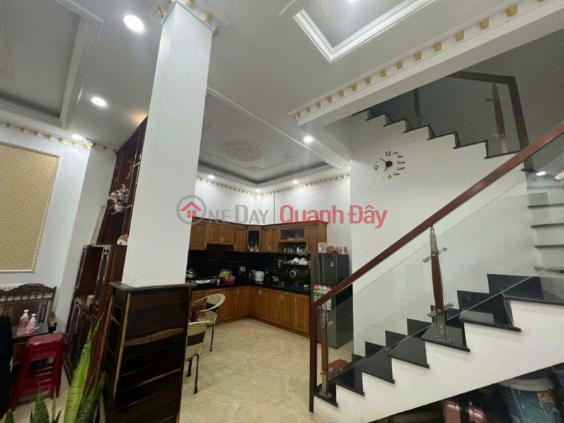 The owner sold quickly to Daknong, the house right in Hiep Binh Phuoc - truck Sales Listings