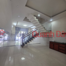 3-STORY HOUSE FOR SALE, 10.5M FRONTAGE ON PHAM VAN NGON STREET – REASONABLE PRICE 6.85 BILLION VND _0