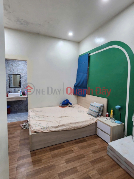 đ 13.7 Billion, DISCOUNTED BY MORE THAN 2 BILLION. House with 2 street frontages for living and business near Ho Phuong Sai Bridge, Nha Trang City