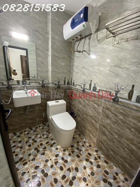 ROOM FOR RENT - 135 CHINH KINH, THANH XUAN - PRICE 6.5 MILLION\/MONTH NEGOTIABLE _0
