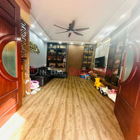 Bán nhà Cầu Diễn 180m2 sử dụng oto vào nhà giá 9.2 tỷ có thương lượng _0