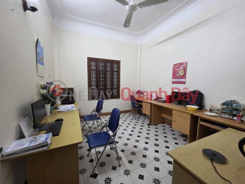 Phân lô Ô tô vào nhà Hoàng Quốc Việt 50m 5T Kinh doanh tốt, 19 tỷ _0
