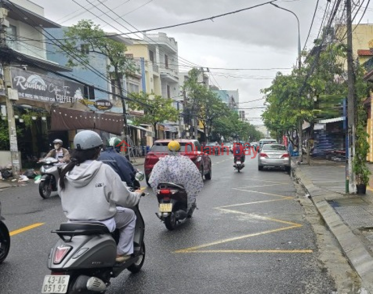 ► Nhà MT Núi Thành, đường 10.5m gần Quảng Trường, Downtown, 156m2, ngang 8m Việt Nam | Bán đ 25,2 tỷ